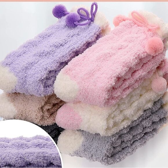 Fuzzy winter socks   - Picture 4 of 4